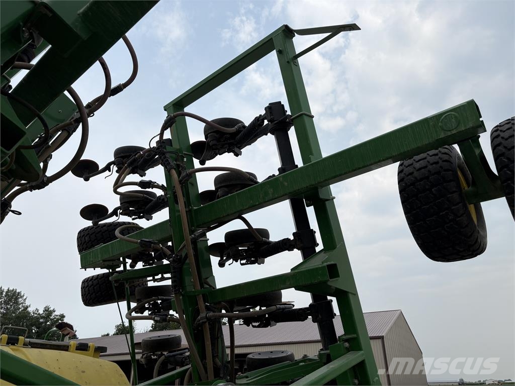 John Deere 1990 Mechanické sejačky
