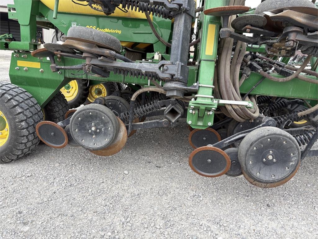 John Deere 1990 Mechanické sejačky