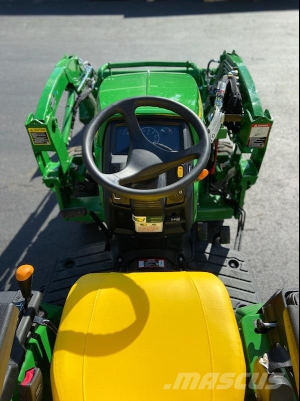 John Deere 2025R جرارات مدمجة