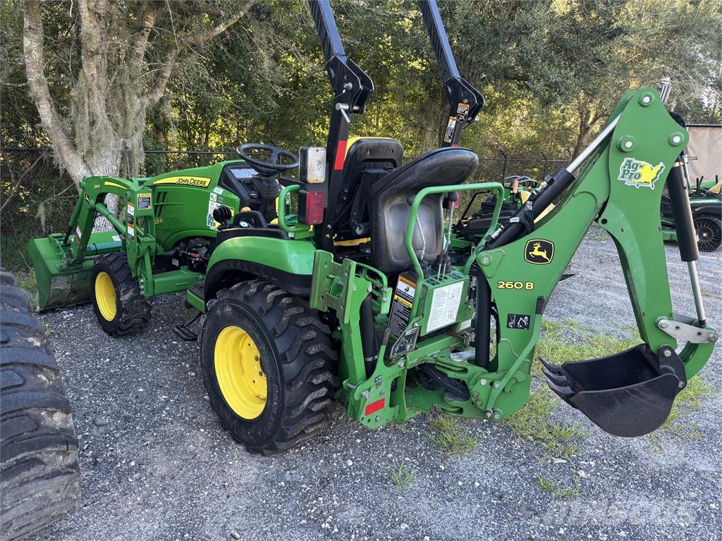 John Deere 2025R Kompakt traktorok