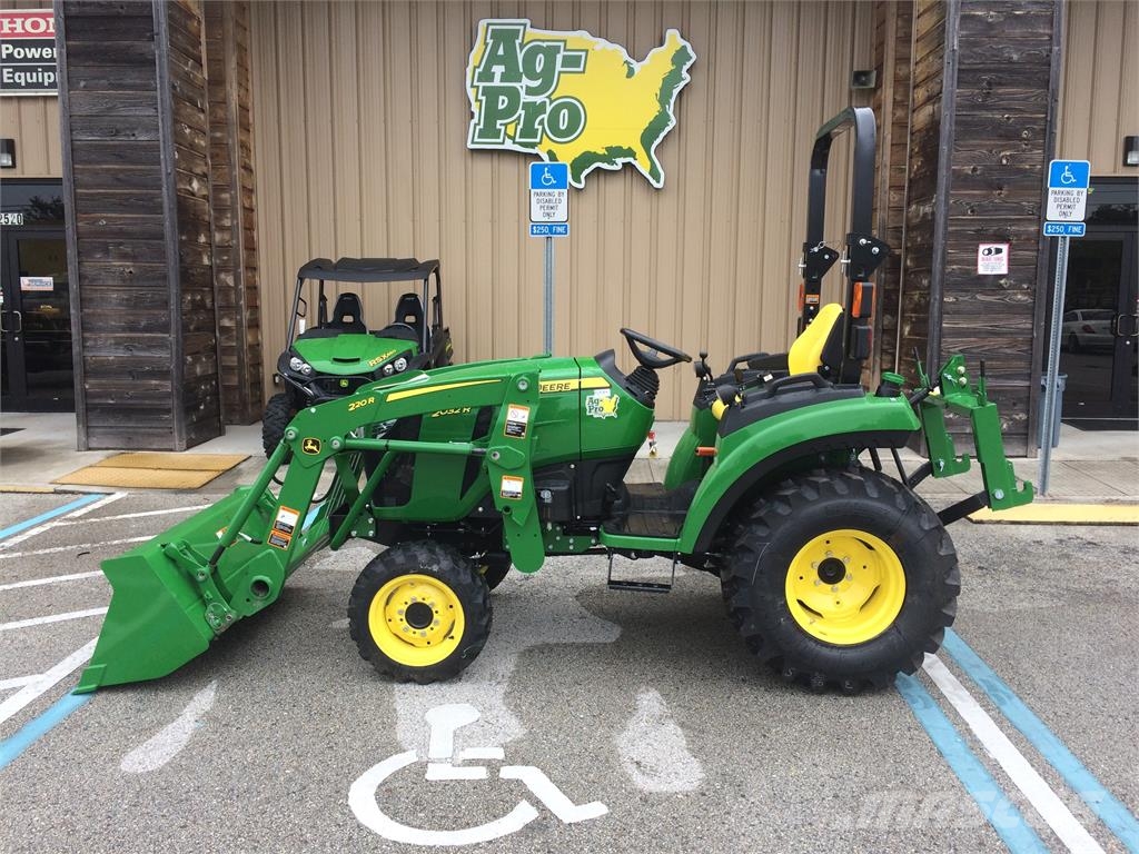 John Deere 2032R 小型曳引機