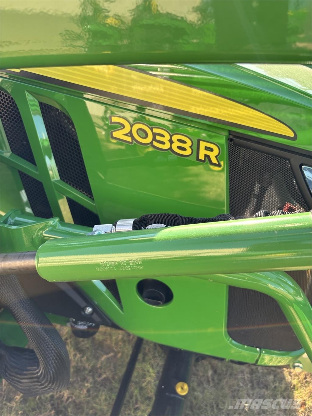 John Deere 2038R 소형 트랙터