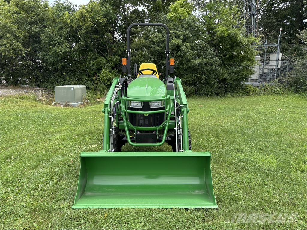 John Deere 2038R Tractores compactos