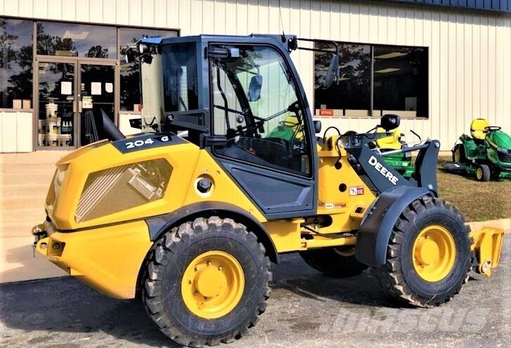 John Deere 204 G Мини товарачи