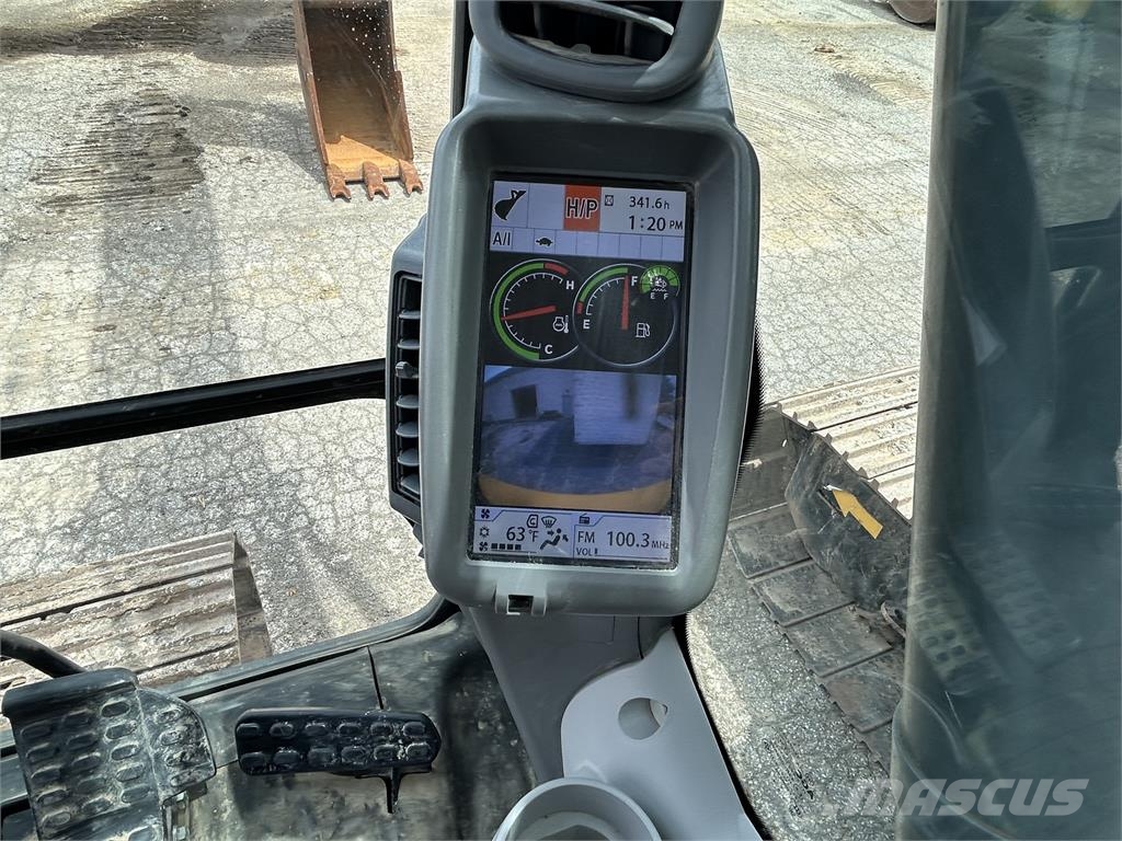 John Deere 210 P Bageri guseničari