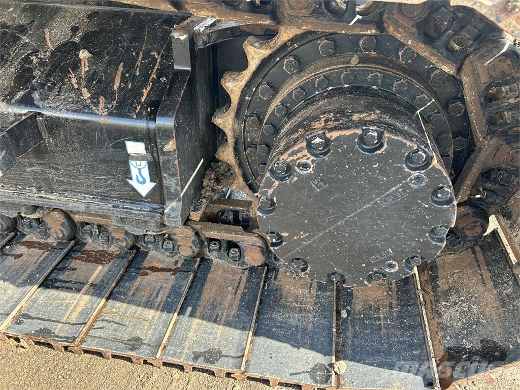 John Deere 210 P Bageri guseničari