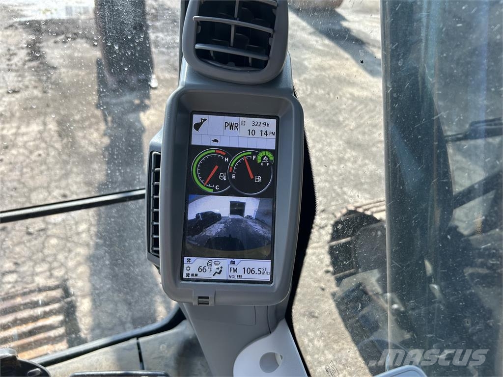 John Deere 210 P Bageri guseničari