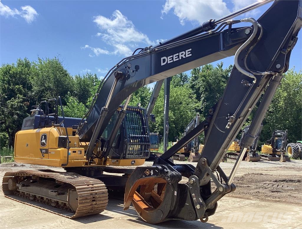 John Deere 210 P Crawler excavators