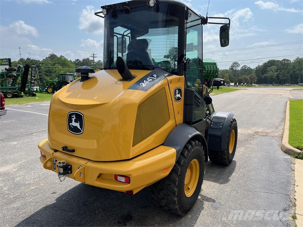 John Deere 244 P Mini krautuvai