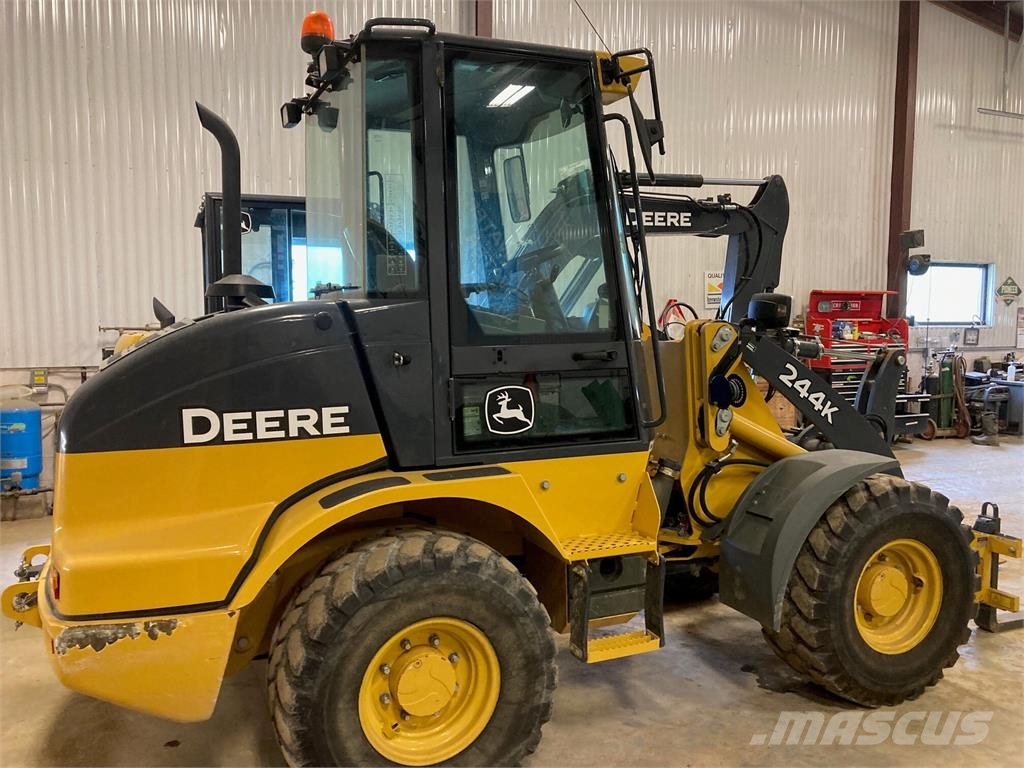 John Deere 244K Mini utovarivači
