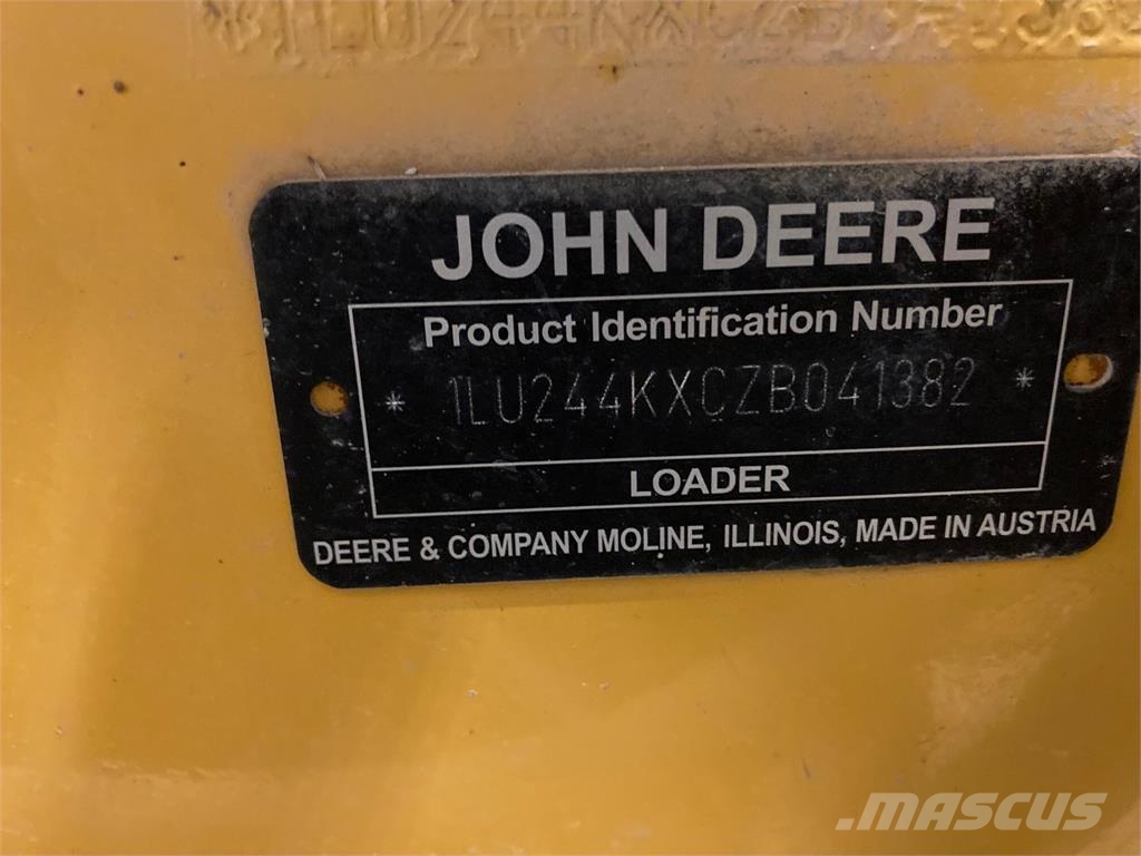 John Deere 244K Mini utovarivači