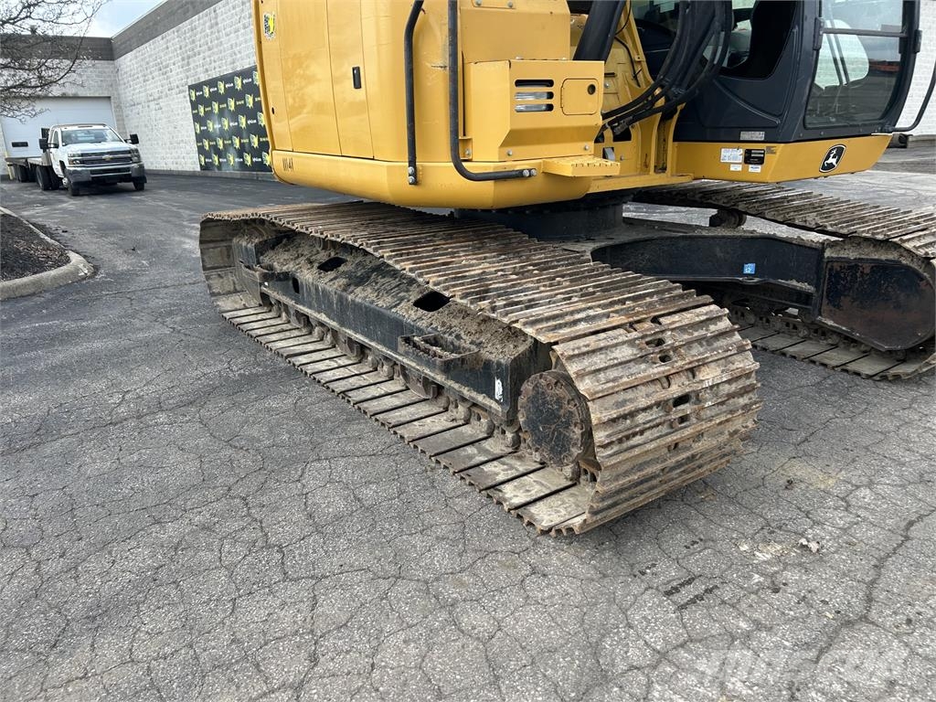 John Deere 245G LC Crawler excavators