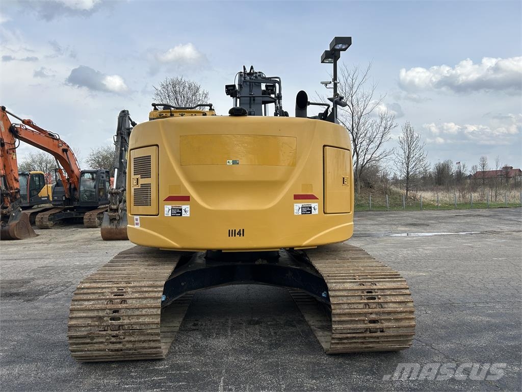 John Deere 245G LC Crawler excavators