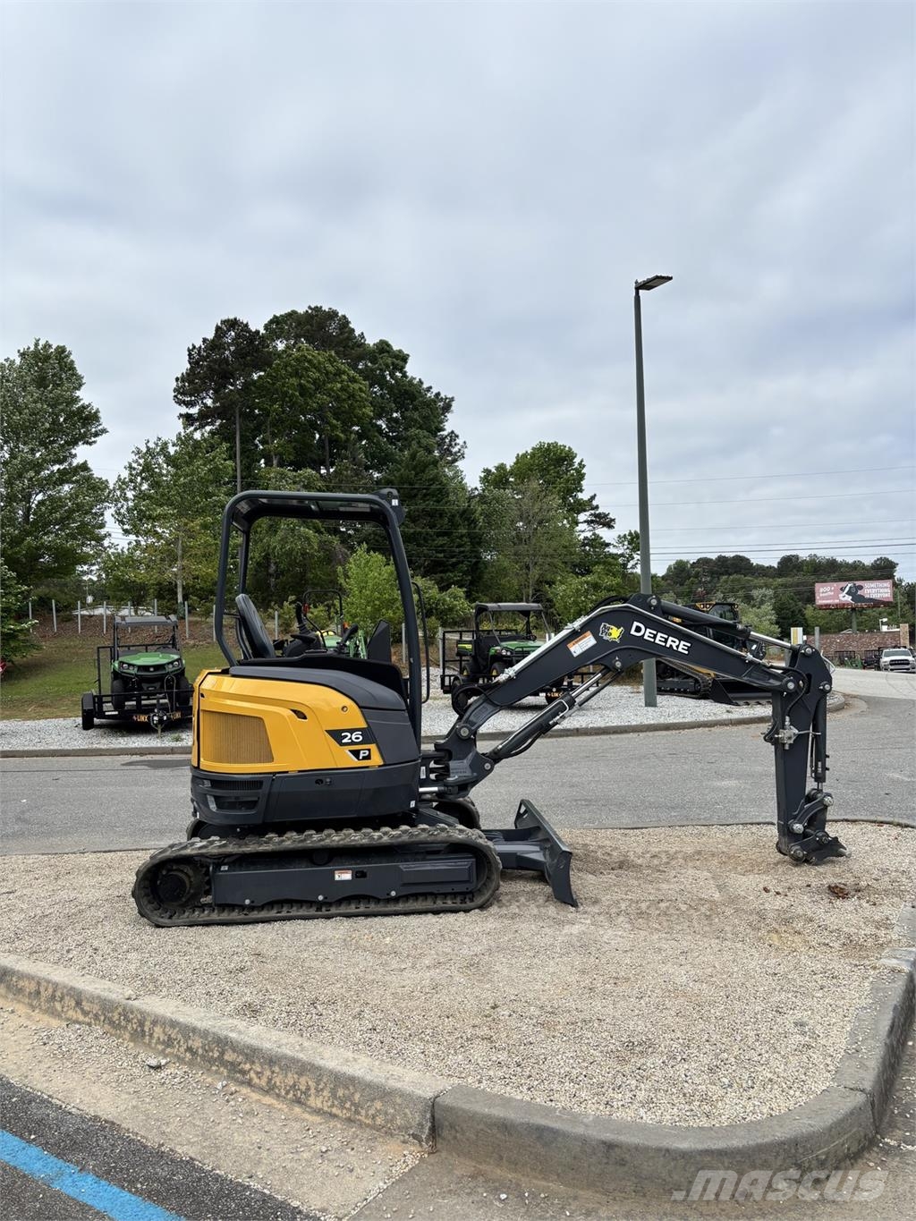 John Deere 26 P Minigraafmachines < 7t