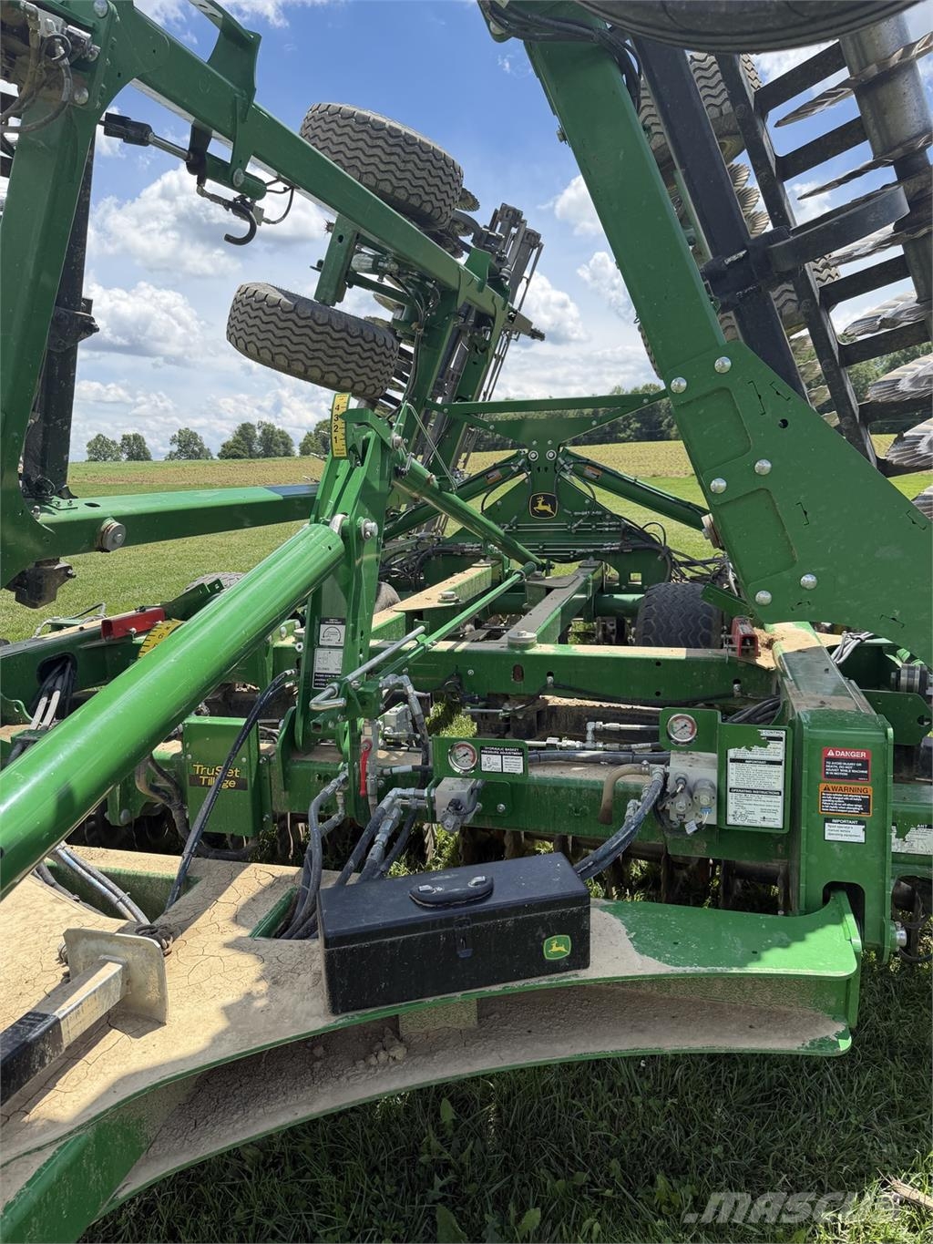 John Deere 2660VT 其他耕种机械和配件