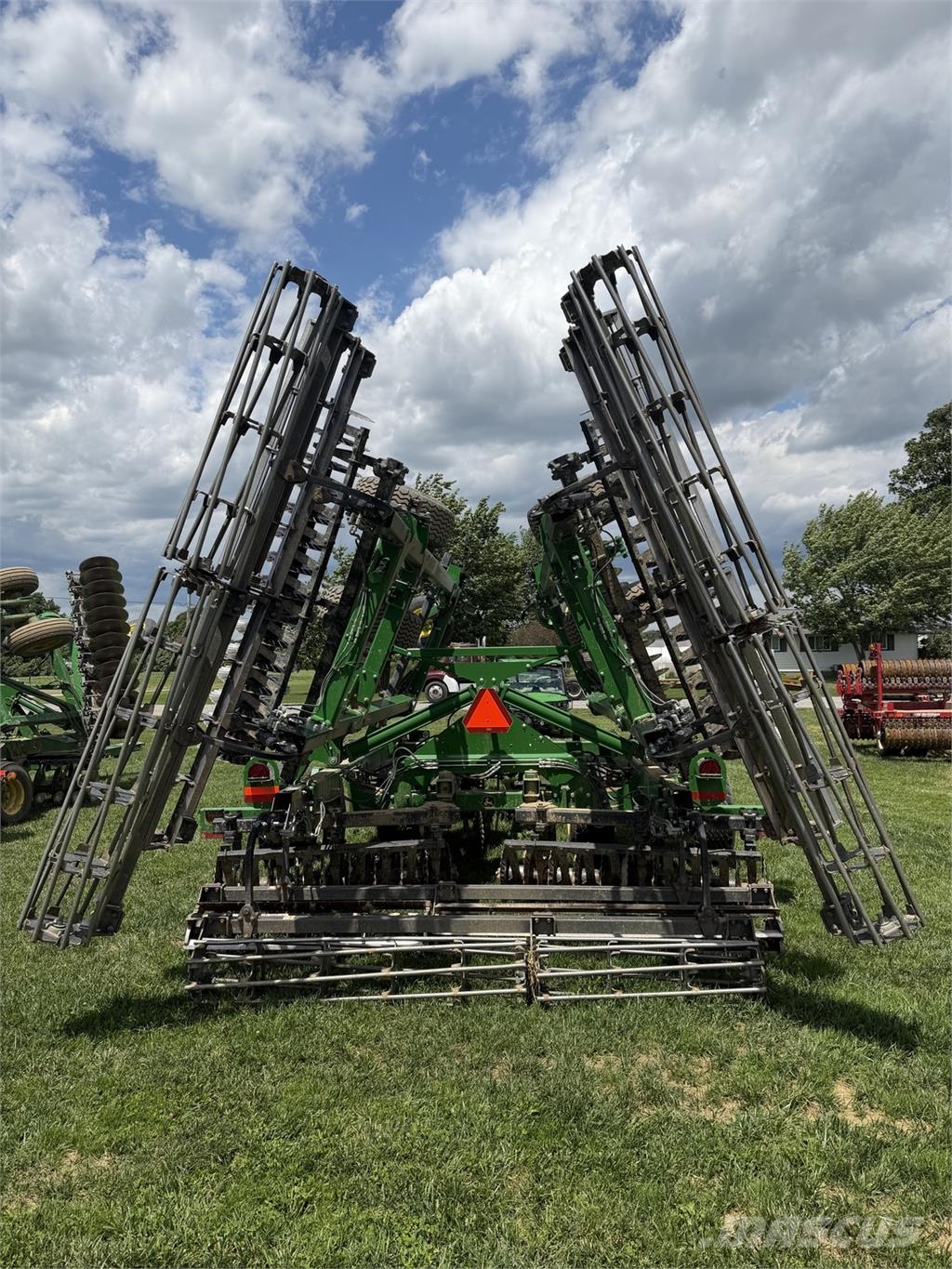 John Deere 2660VT 其他耕种机械和配件