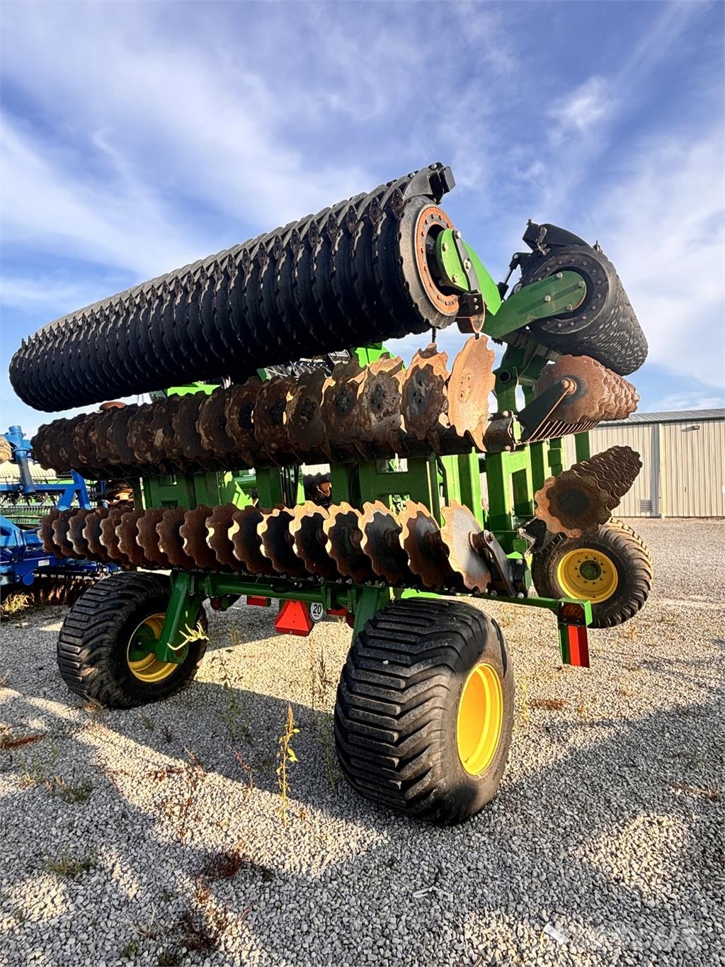 John Deere 2680H Disc harrows