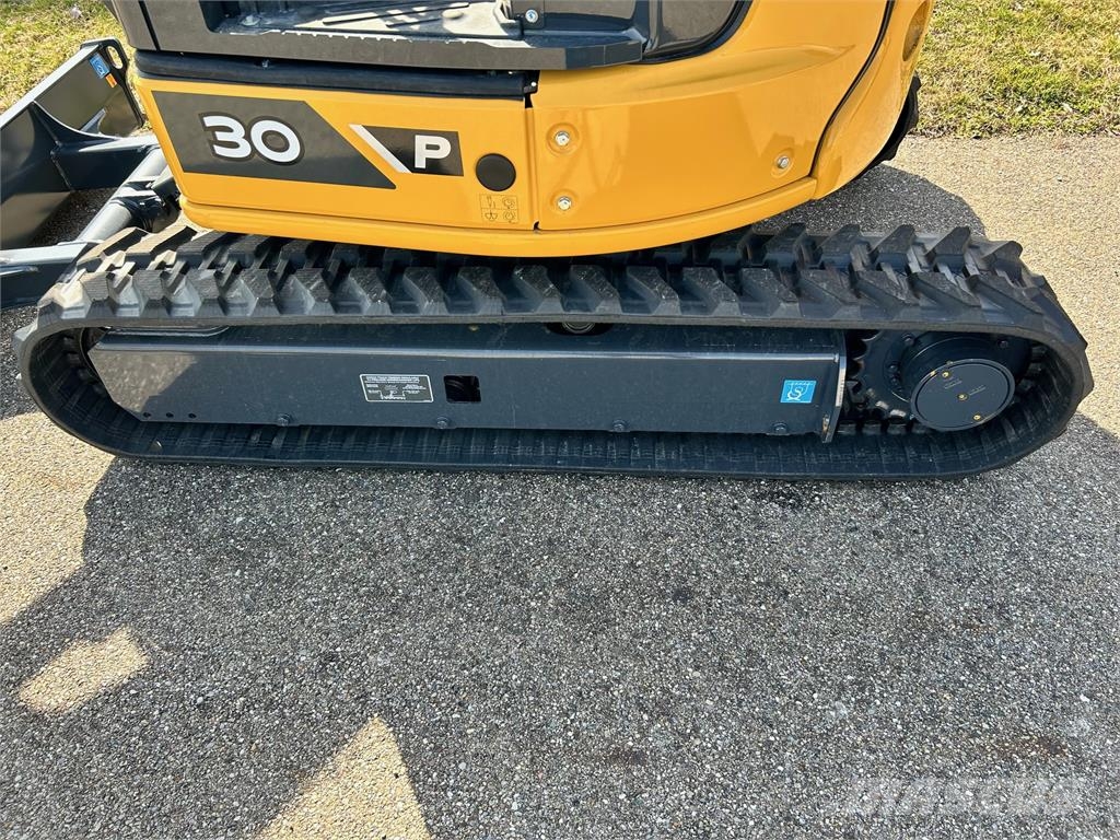 John Deere 30 P Minigravere <7t