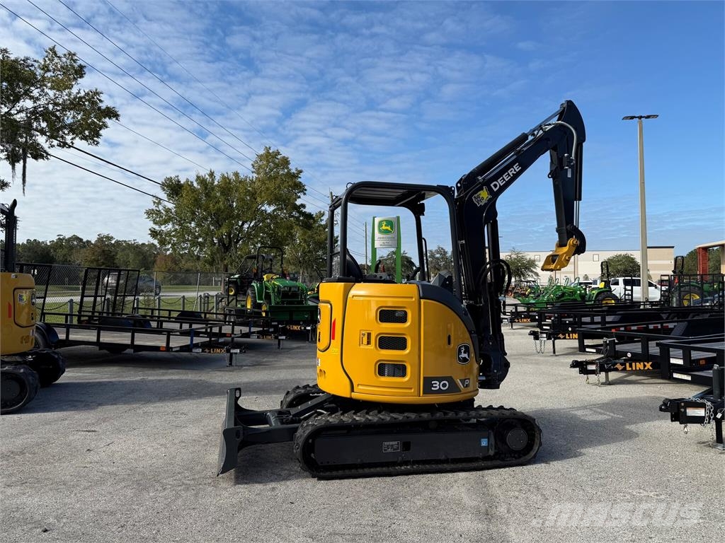 John Deere 30 P Minigravere <7t