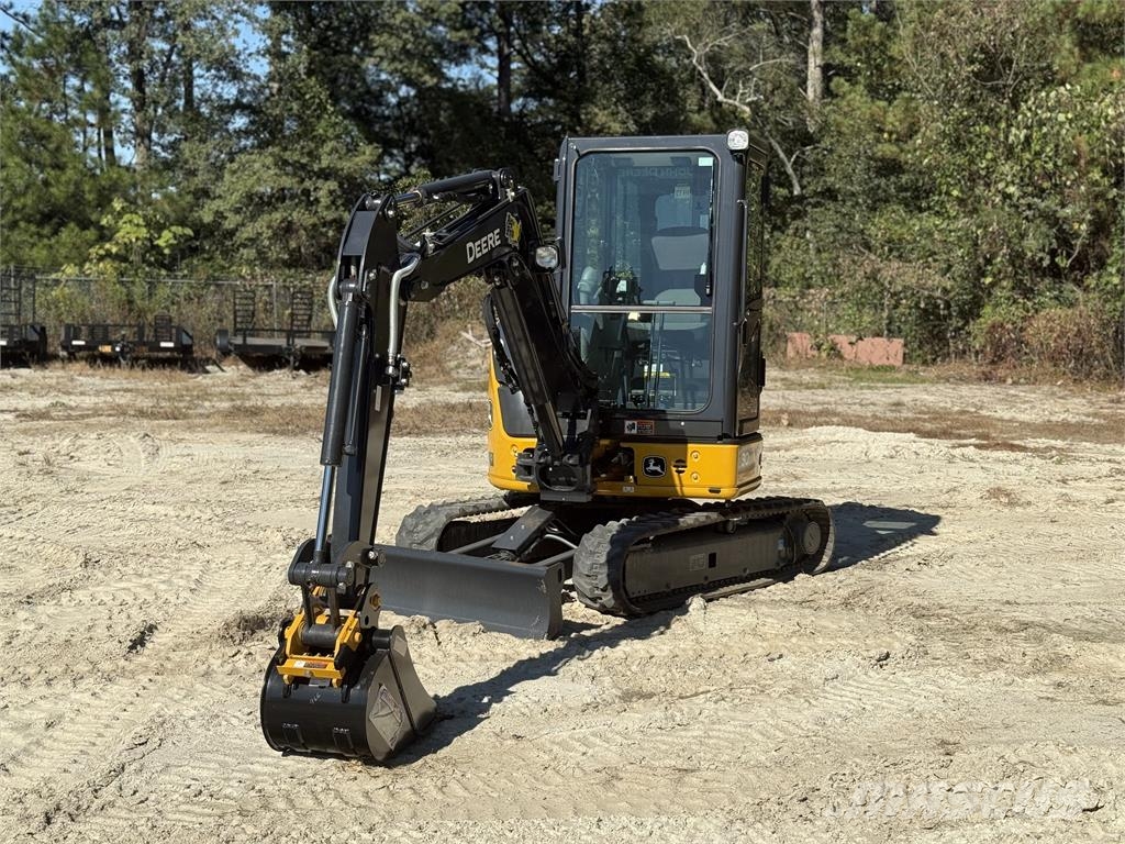 John Deere 30 P Minigravere <7t