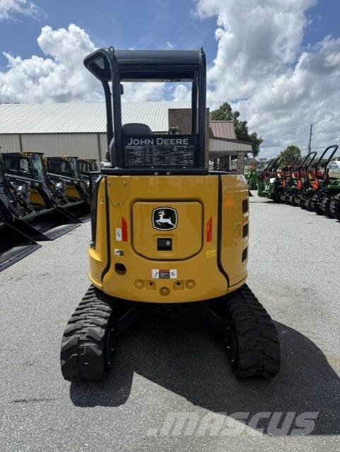John Deere 30 P Mini rýpadla < 7t