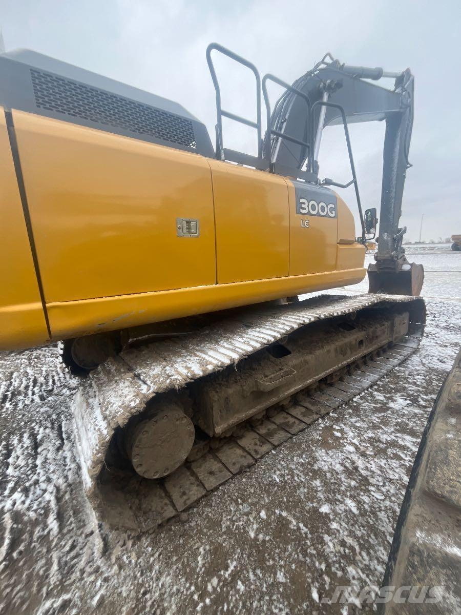 John Deere 300G LC حفارات زحافة