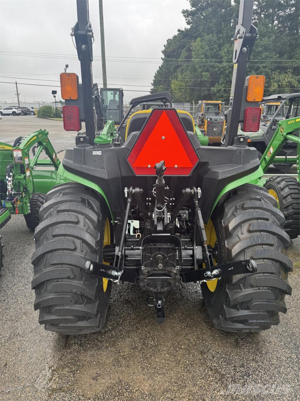 John Deere 3025E Tractores compactos