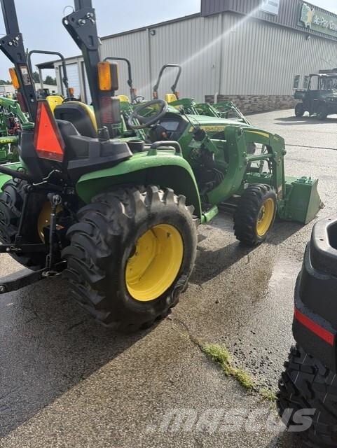 John Deere 3025E جرارات مدمجة
