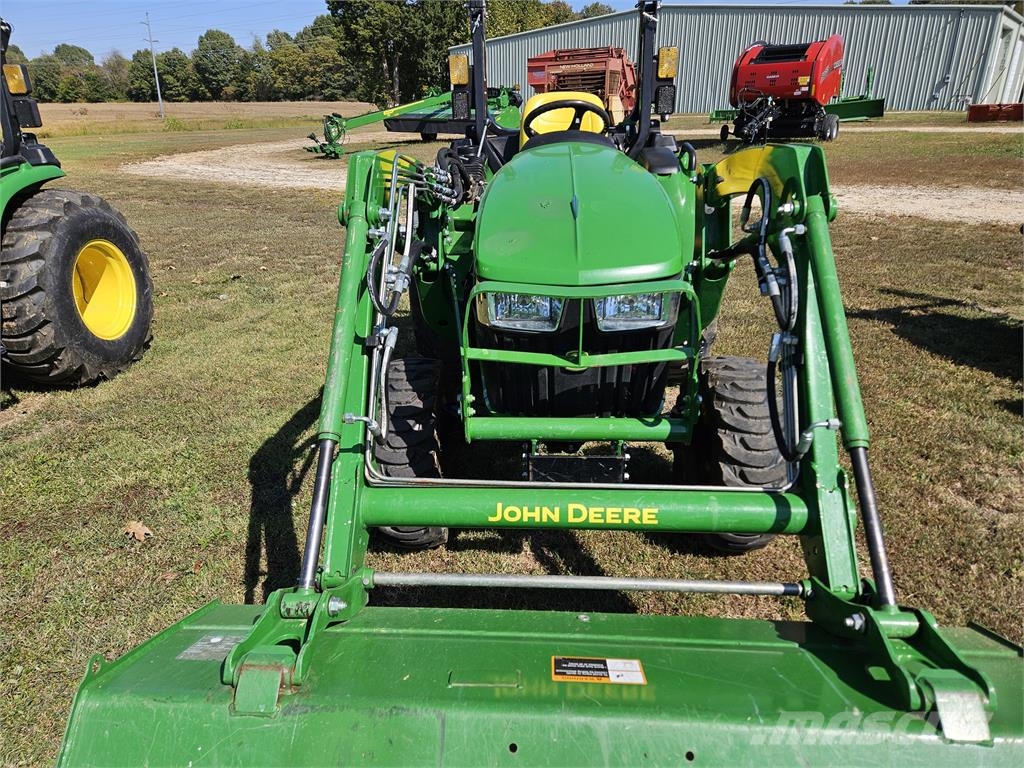 John Deere 3025E Tractores compactos