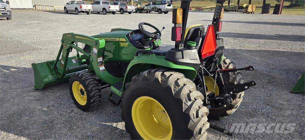 John Deere 3025E 小型曳引機