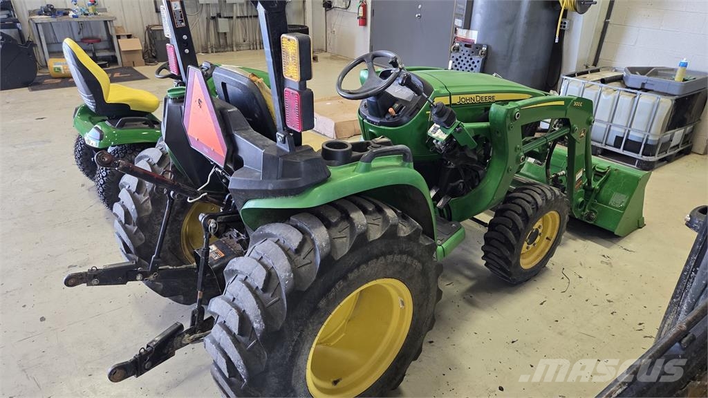 John Deere 3025E Manji traktori