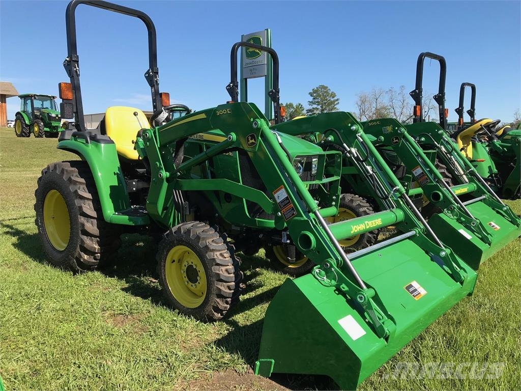 John Deere 3025E Naudoti kompaktiški traktoriai