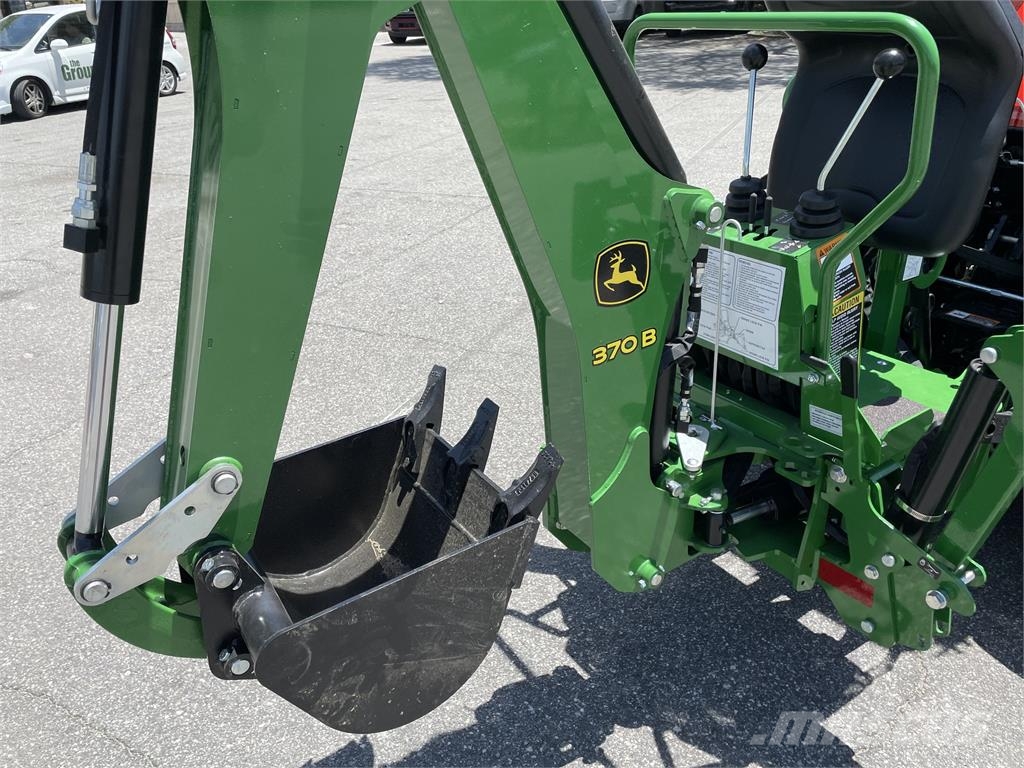 John Deere 3025E Taajamatraktorit