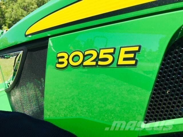 John Deere 3025E Taajamatraktorit