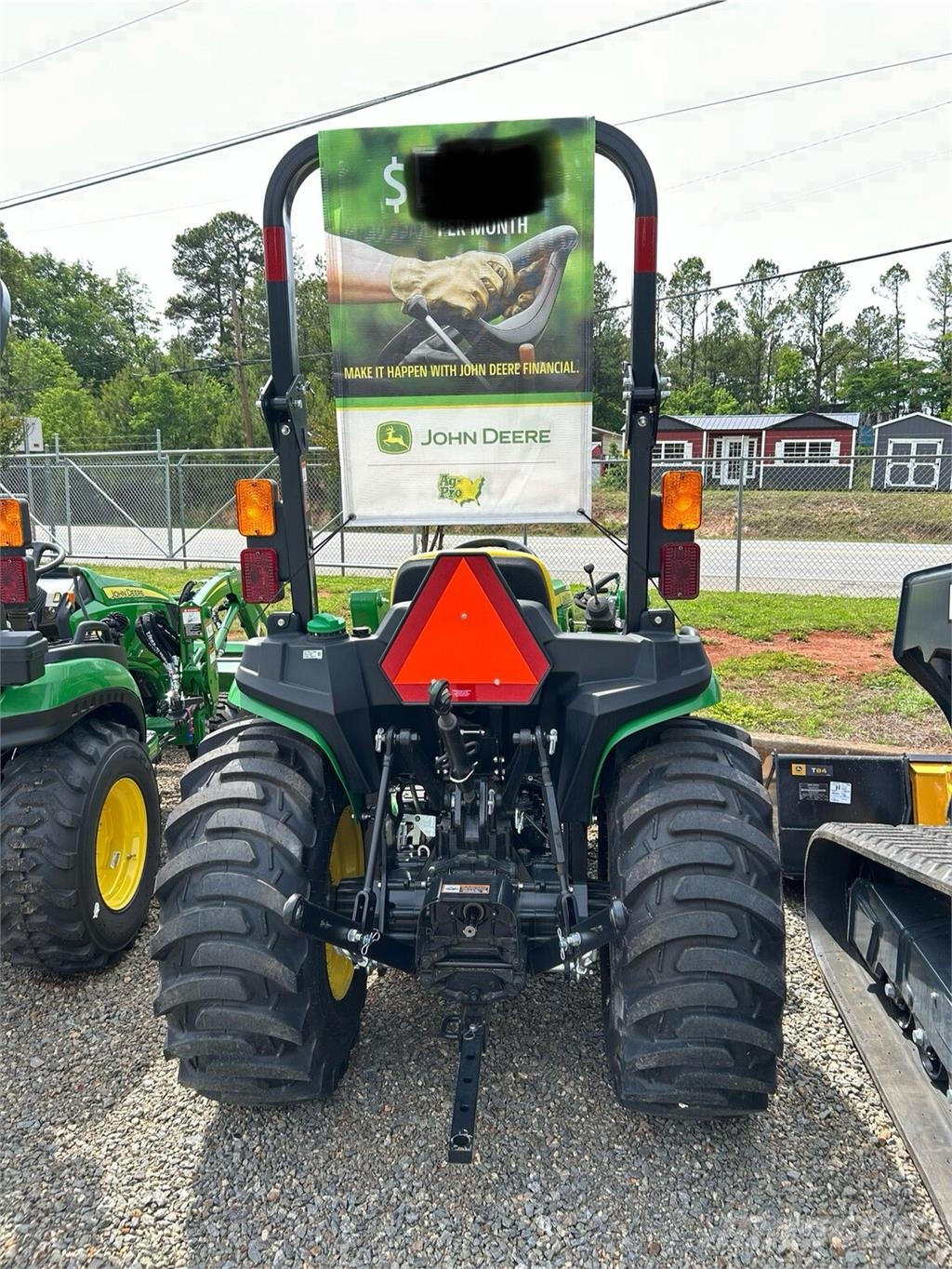 John Deere 3032E 소형 트랙터