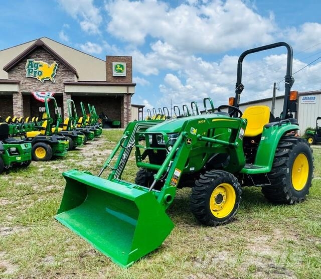 John Deere 3032E Kleintraktoren