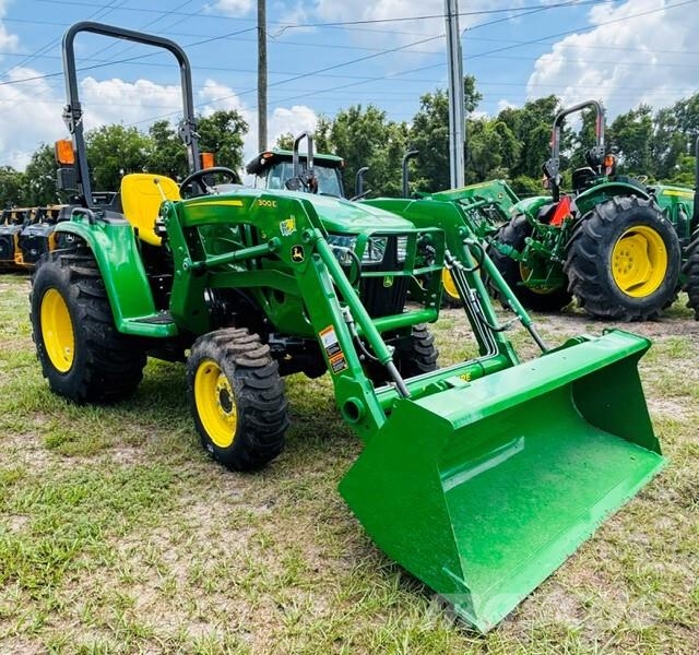 John Deere 3032E Kleintraktoren