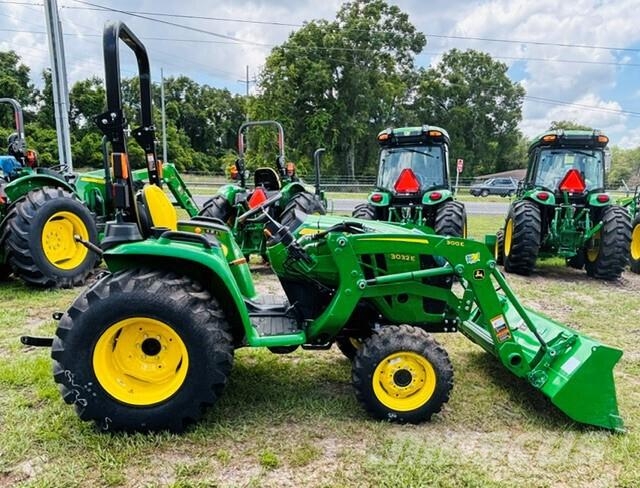 John Deere 3032E Tractores compactos