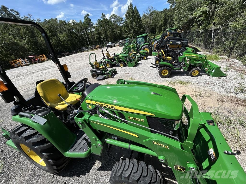 John Deere 3032E Tractores compactos