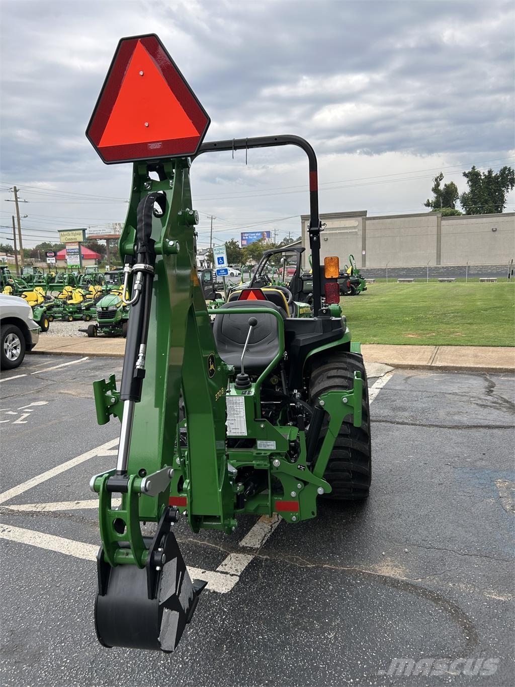 John Deere 3032E Tractores compactos