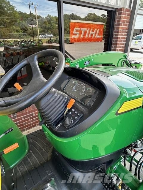John Deere 3033R 소형 트랙터