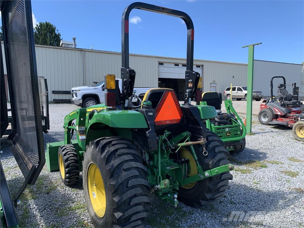 John Deere 3035D Compact tractors