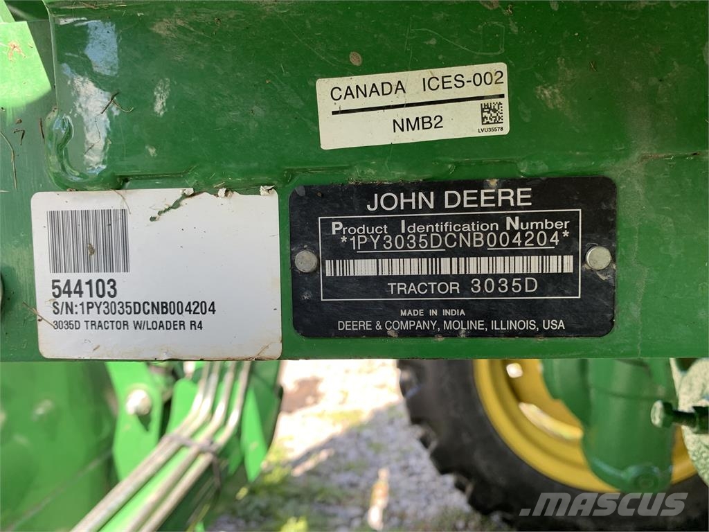 John Deere 3035D Compact tractors