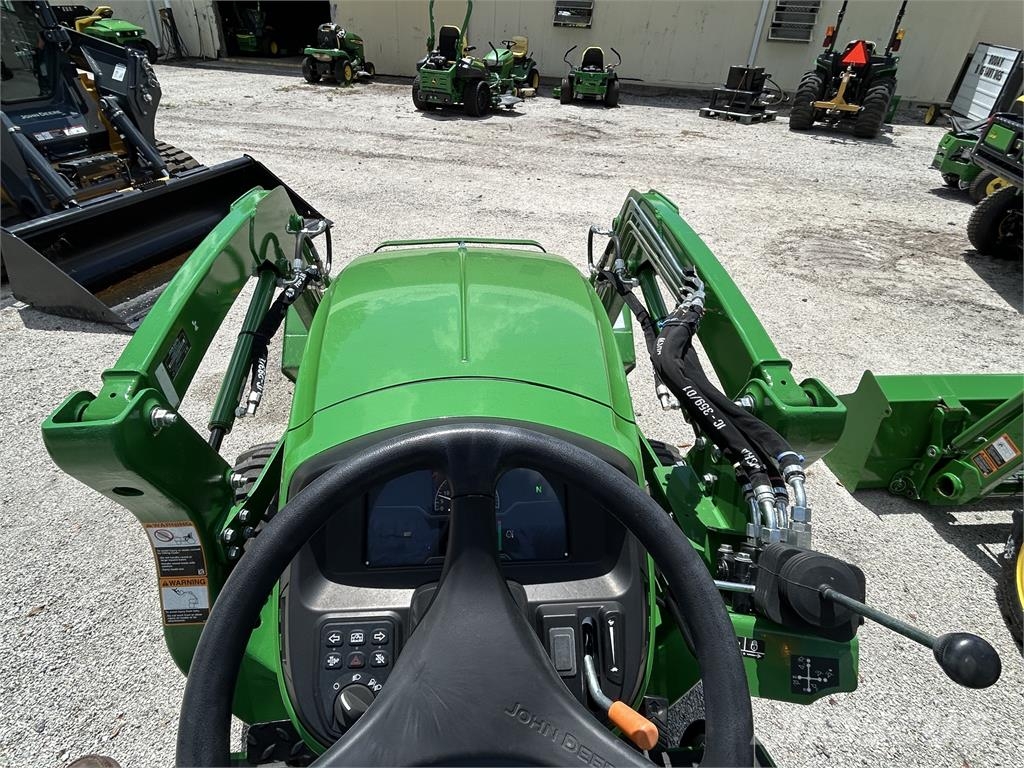 John Deere 3038E 소형 트랙터