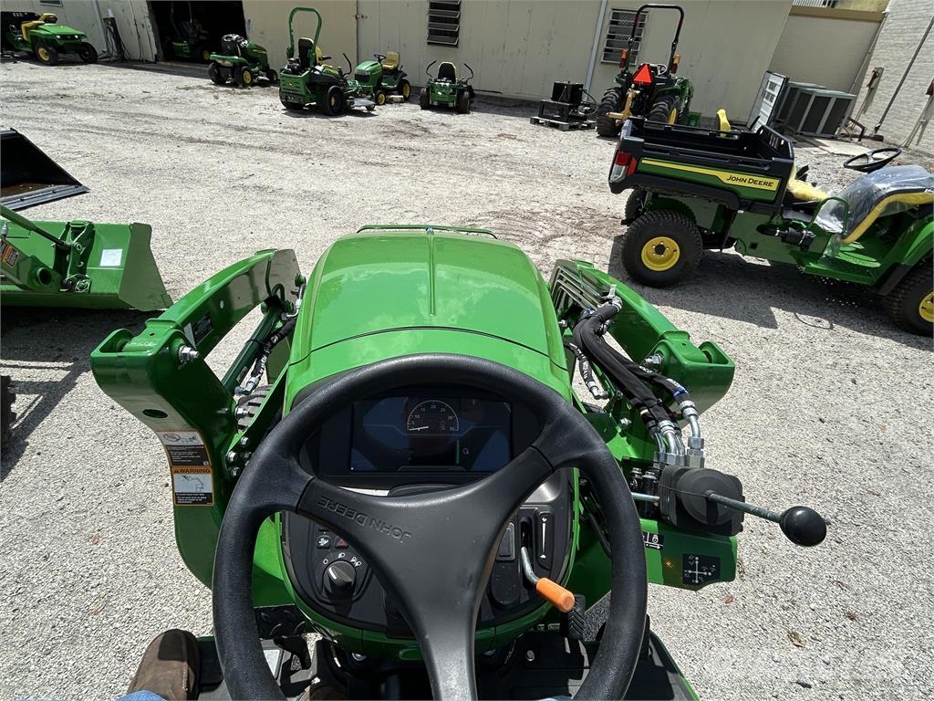 John Deere 3038E 소형 트랙터