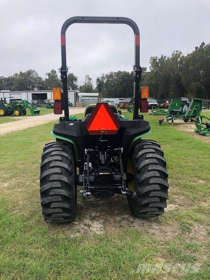 John Deere 3038E 소형 트랙터