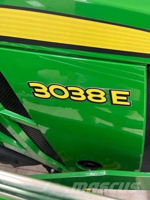 John Deere 3038E Taajamatraktorit
