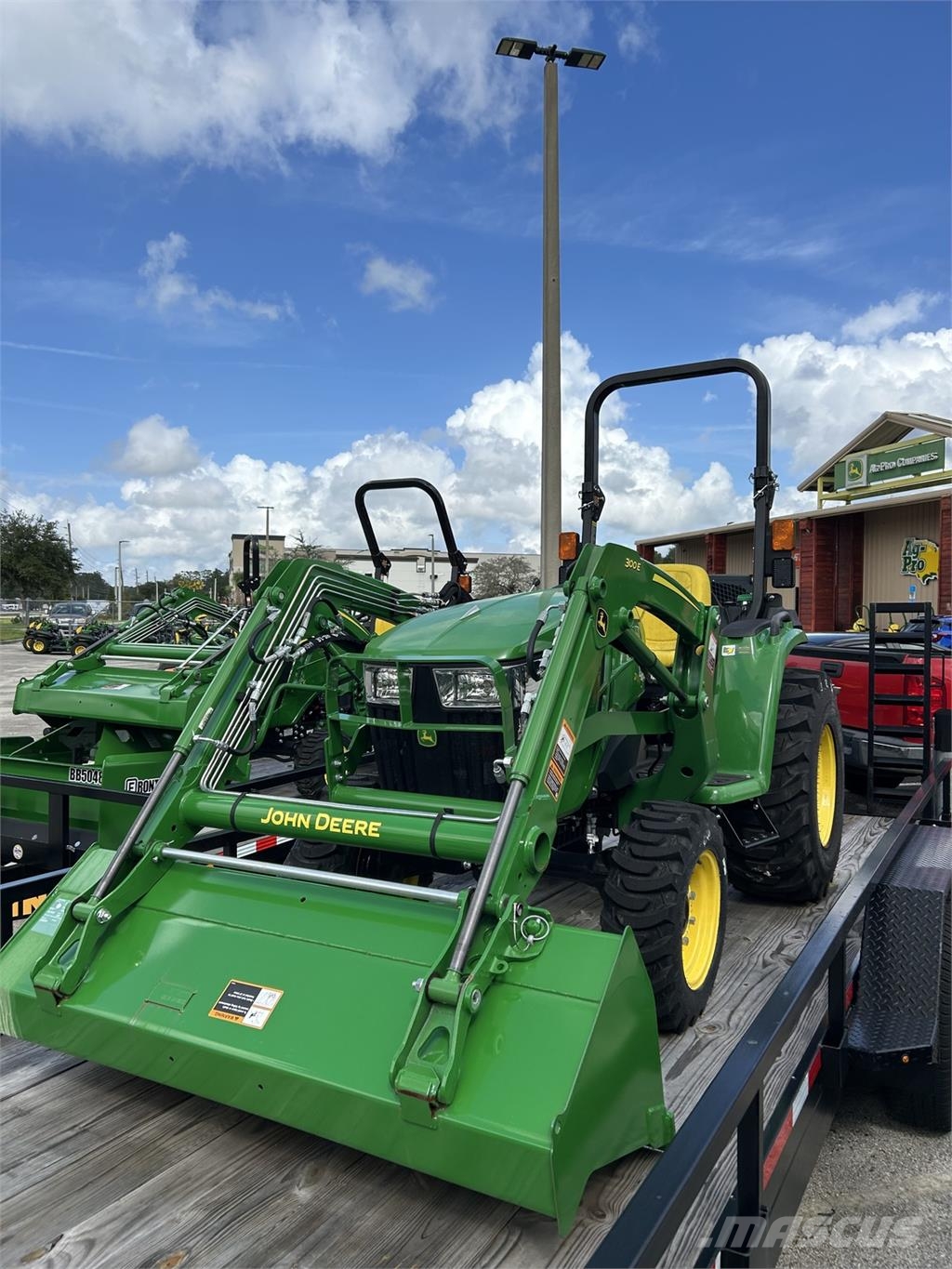 John Deere 3038E Tractores compactos
