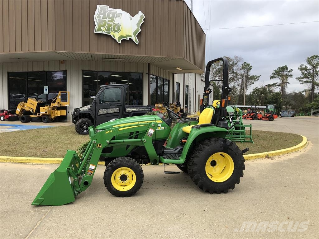 John Deere 3038E Manjši traktorji