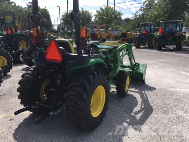 John Deere 3038E 小型曳引機